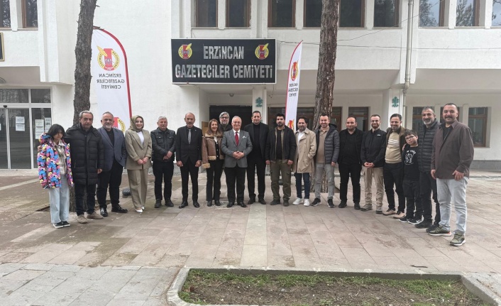 Erzincan Gazeteciler Cemiyeti’nde Bayramlaşma Programı Düzenlendi