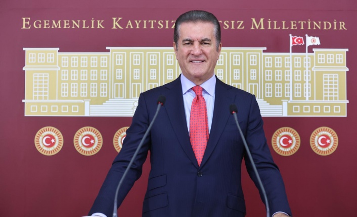 SARIGÜL’DEN BAYRAM MESAJI; ÜLKELERİ GÜÇLÜ YAPAN, MİLLİ İRADENİN VE HUKUKUN ÜSTÜN OLMASIDIR